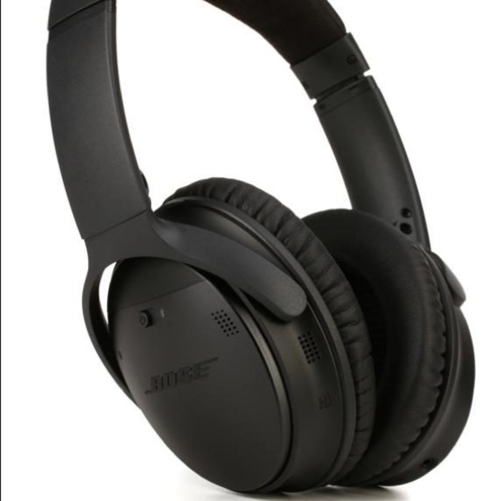 Bose QuietComfort 35 ii noise-canceling headphones